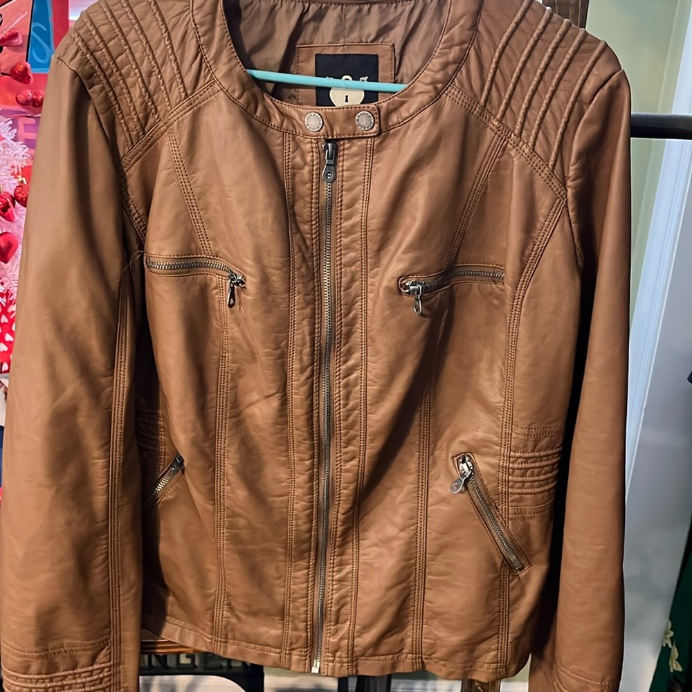 Leather jacket CUTE